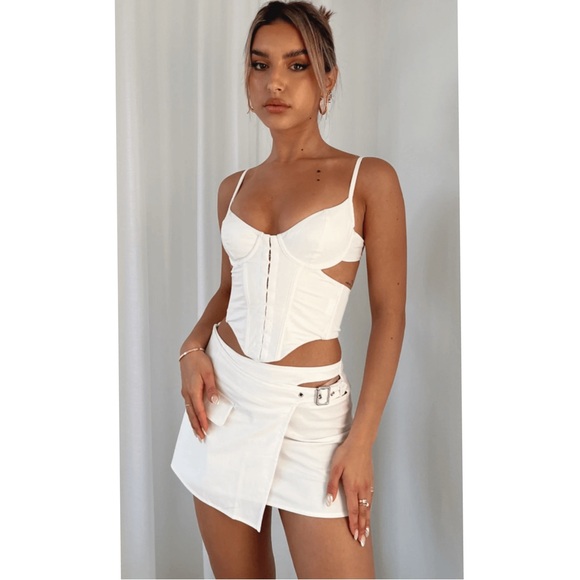 White Fox Boutique Tops - WHITEFOX | NWT Matter of Time Bustier/Corset Top in White, Size Small